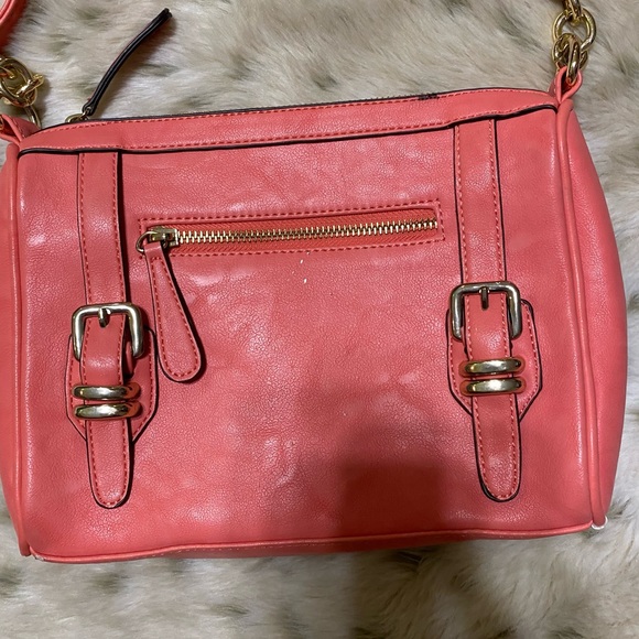 Charming Charlie Coral crossbody purse - Picture 2 of 9